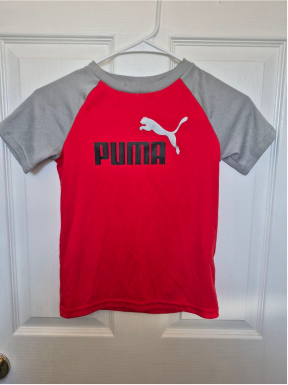 Boys PUMA Short Sleeve Tee Size 6 Red Gray